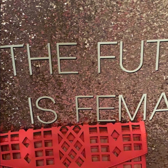 Clutch with a Pop of color - Picture 4 of 4